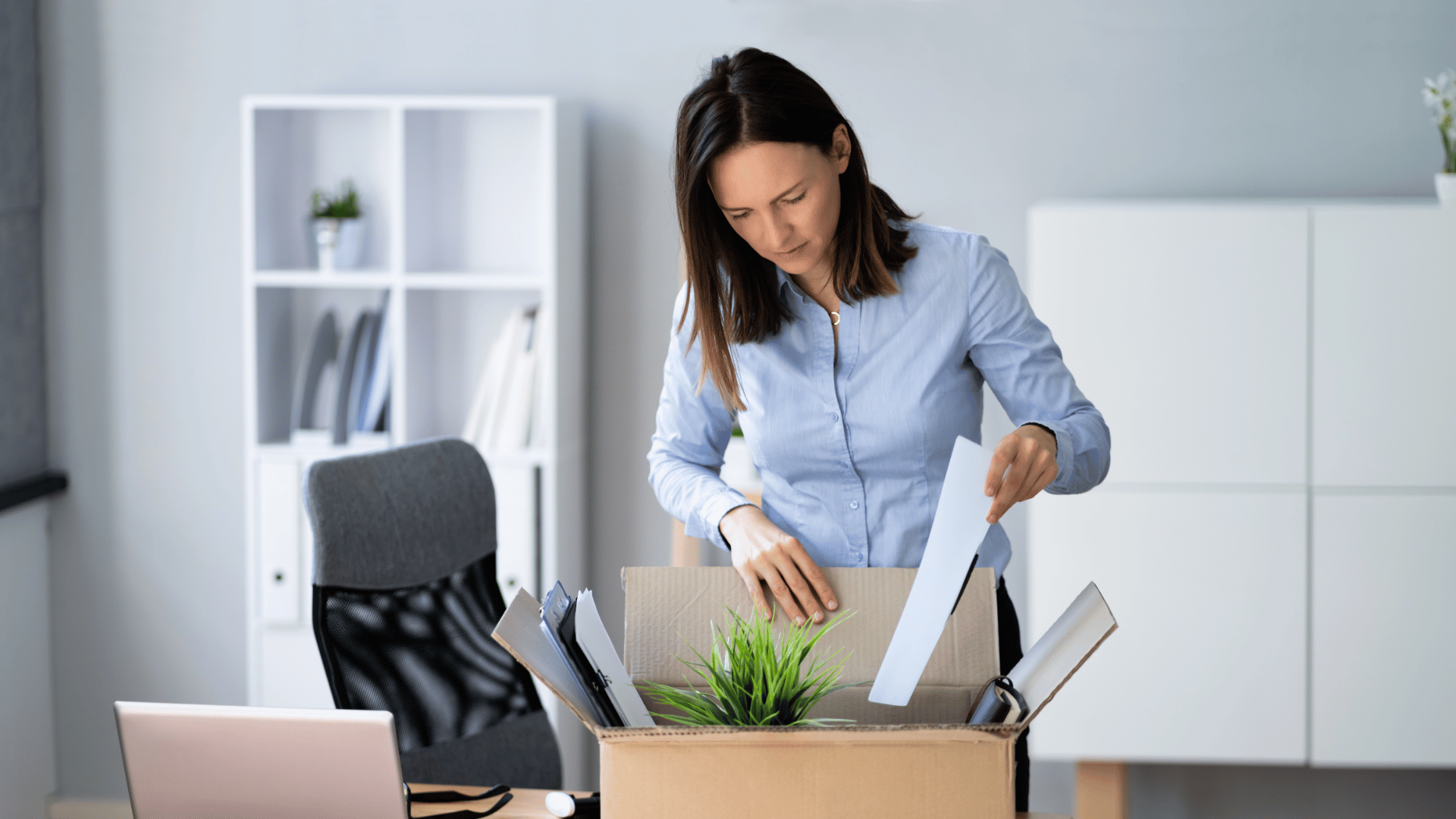 Compliance en integriteit_vrouw_doos_4